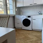 Ela Hotel apartamentowy *