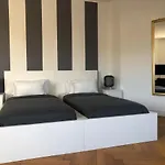 Lägenhetshotell Ela *