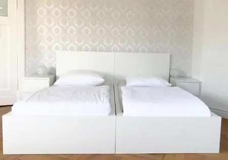 Aparthotel Ela *